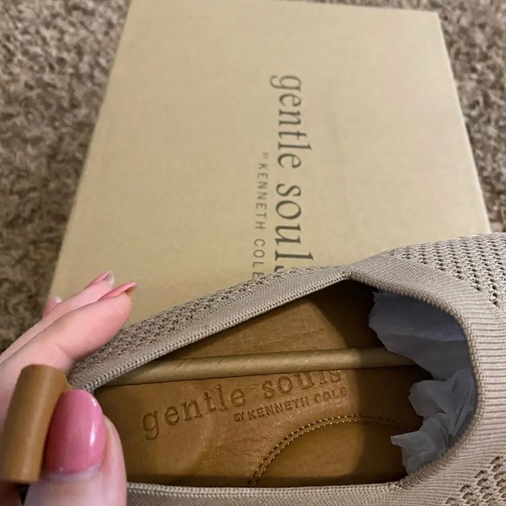 Gentle Souls by Kenneth Cole Women's Lizzy Eva Knit Espadrille Sandal NWT 7.5